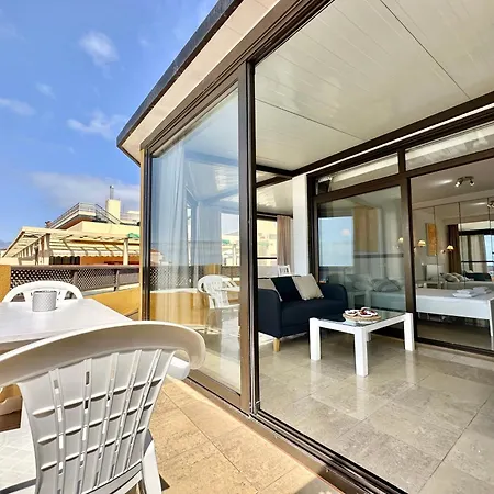 Apartment First Line Attic - Adults Only - *